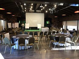 Forest Rhapsody Resort