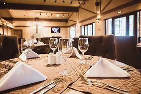 Forest Rhapsody Resort