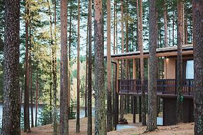 Forest Rhapsody Resort