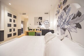 Cinque Luxury Rooms