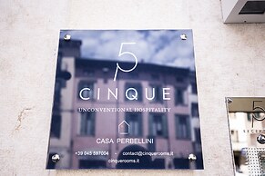 Cinque Luxury Rooms