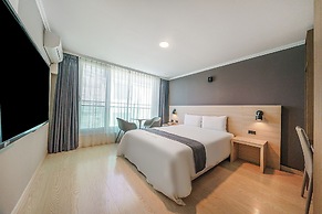 Gyeongpo Soo Hotel