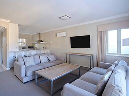 The Marina Hotel - Mindarie