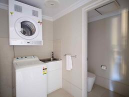 The Marina Hotel - Mindarie