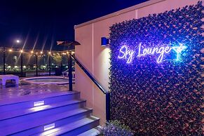 Hotel Clique Calgary Airport