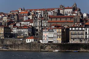 1872 River House by Olivia