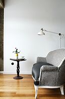 1872 River House by Olivia