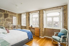 1872 River House by Olivia