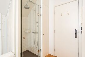 1872 River House by Olivia