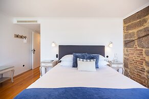 1872 River House by Olivia