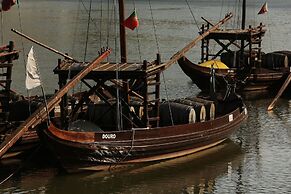 1872 River House by Olivia