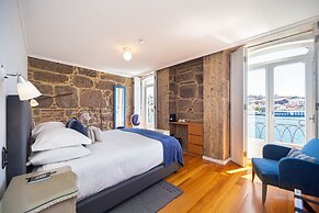 1872 River House by Olivia