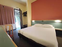 Stay Hotel