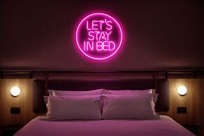 Stay Hotel