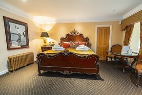 Trump Macleod House & Lodge