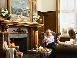 Trump Macleod House & Lodge