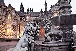 Trump Macleod House & Lodge