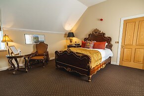 Trump Macleod House & Lodge