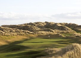 Trump Macleod House & Lodge