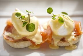 Trump Macleod House & Lodge