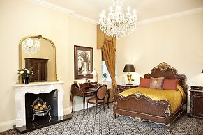 Trump Macleod House & Lodge