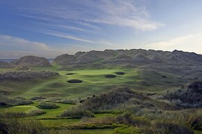 Trump Macleod House & Lodge