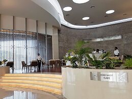 The Stanley Hotel & Suites