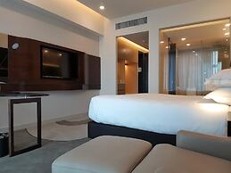 The Stanley Hotel & Suites