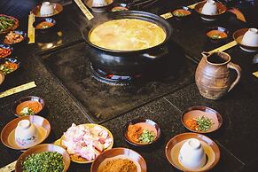 LUX Tea Horse Road Lijiang