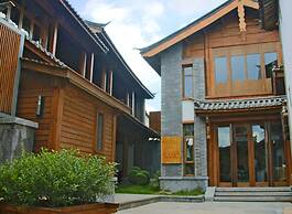 LUX Tea Horse Road Lijiang