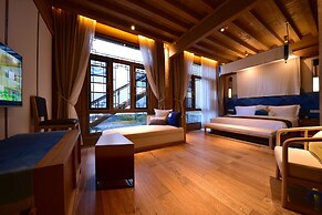 LUX Tea Horse Road Lijiang