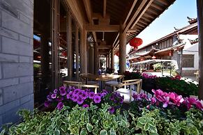 LUX Tea Horse Road Lijiang