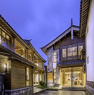 LUX Tea Horse Road Lijiang