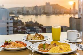 Holiday Inn Express Cartagena Bocagrande by IHG