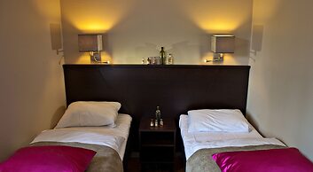 Søstrene Storaas Hotell