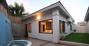 Oh Biz Executive at Leonia