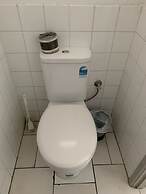 Beaconsfield Lodge Motel