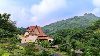 Driam Riverside Resort