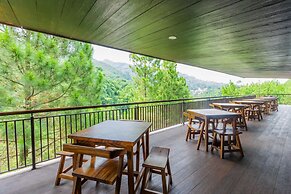 Driam Riverside Resort