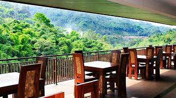 Driam Riverside Resort