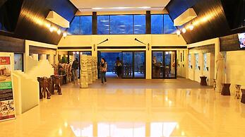 Driam Riverside Resort