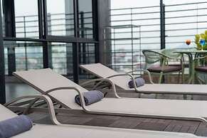 SQ HANG GAI HOTEL & SPA