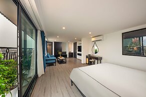 SQ HANG GAI HOTEL & SPA