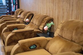 SQ HANG GAI HOTEL & SPA