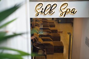 SQ HANG GAI HOTEL & SPA