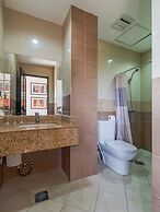 Main Hotel & Suites