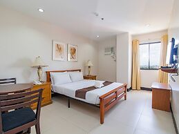Main Hotel & Suites