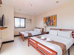 Main Hotel & Suites
