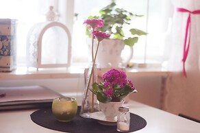 Edith & Julia Bed and Breakfast