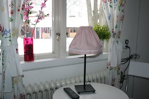 Edith & Julia Bed and Breakfast